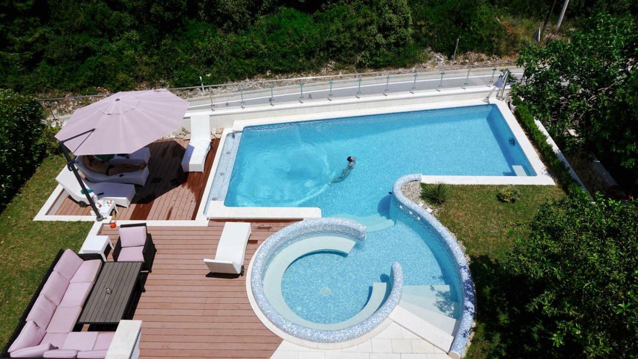 Villa Siga マリ・ストン エクステリア 写真